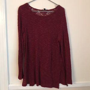 American eagle burgundy sweater size L